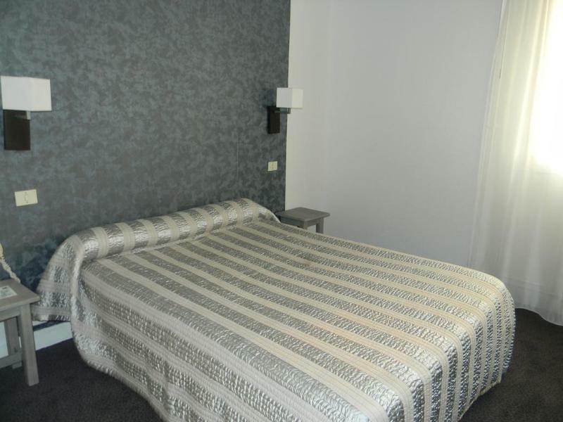 Brit Hotel Cahors - Le France ภายนอก รูปภาพ